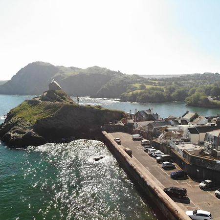 The Harbour Lights Bed & Breakfast Ilfracombe Bagian luar foto