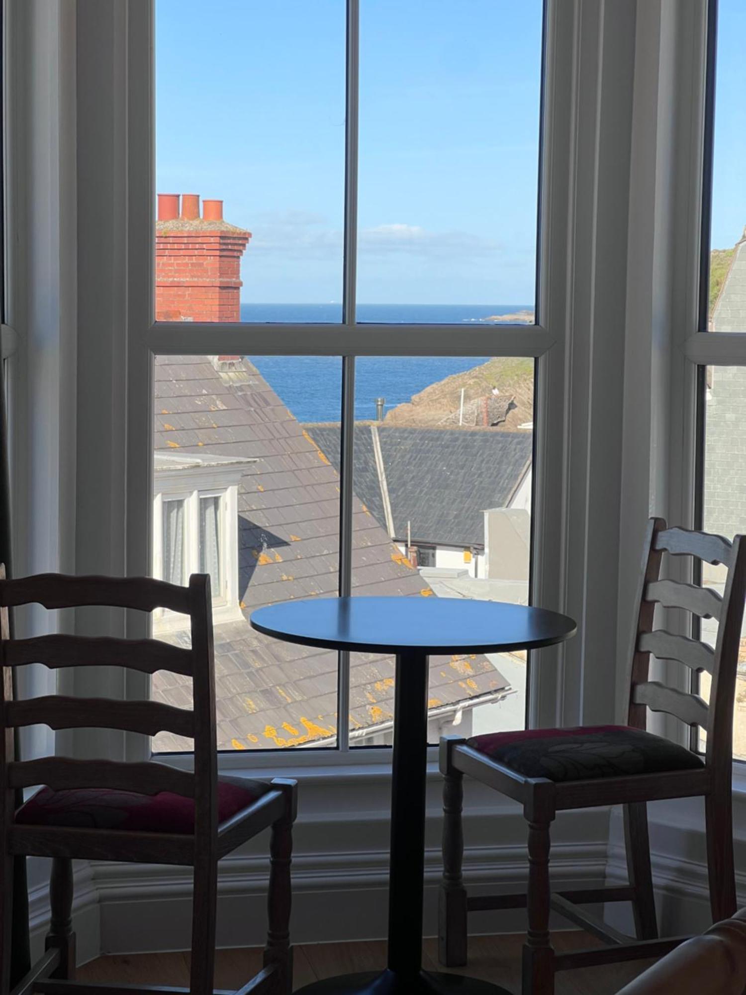 The Harbour Lights Bed & Breakfast Ilfracombe Bagian luar foto