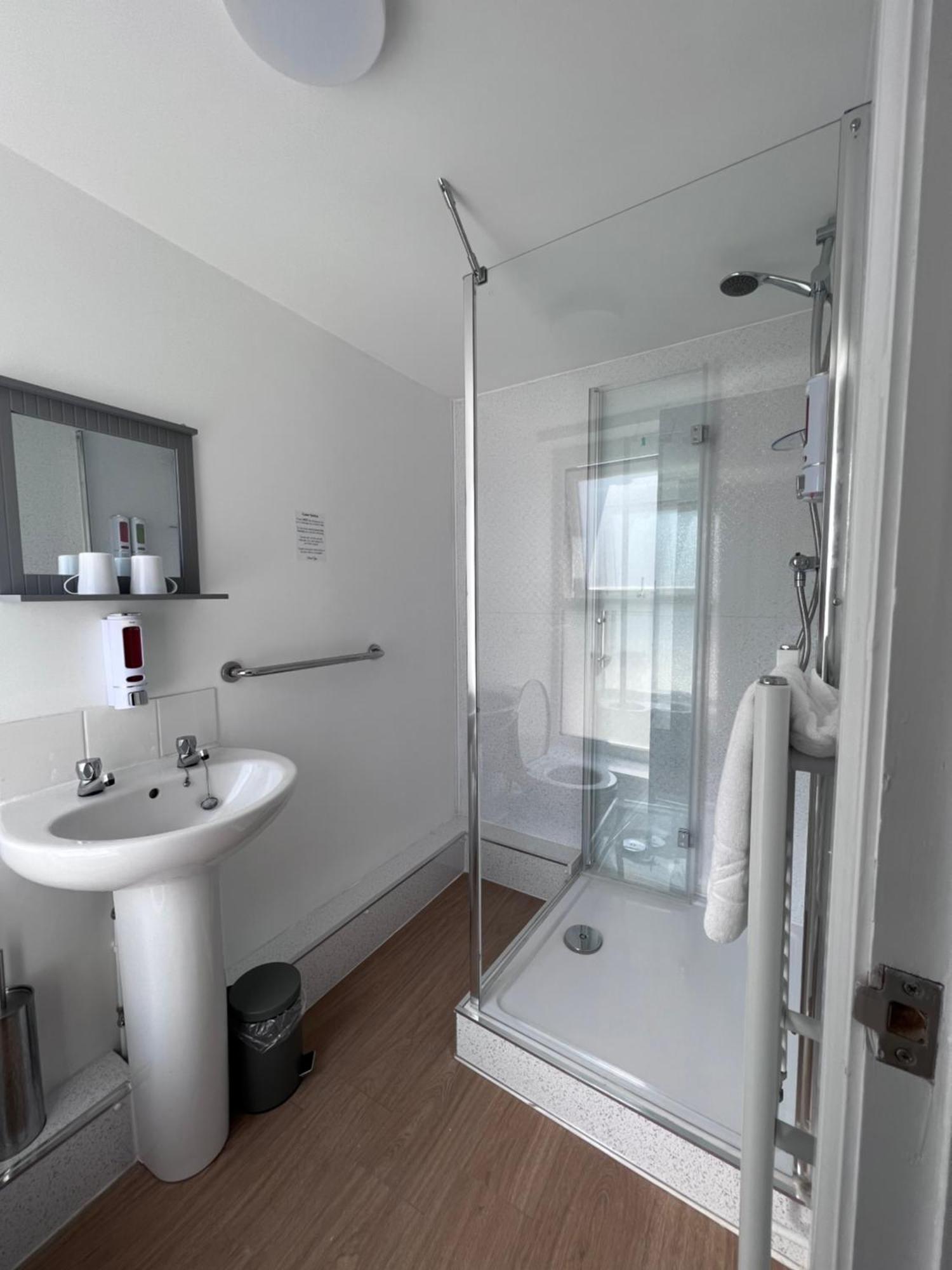 The Harbour Lights Bed & Breakfast Ilfracombe Bagian luar foto