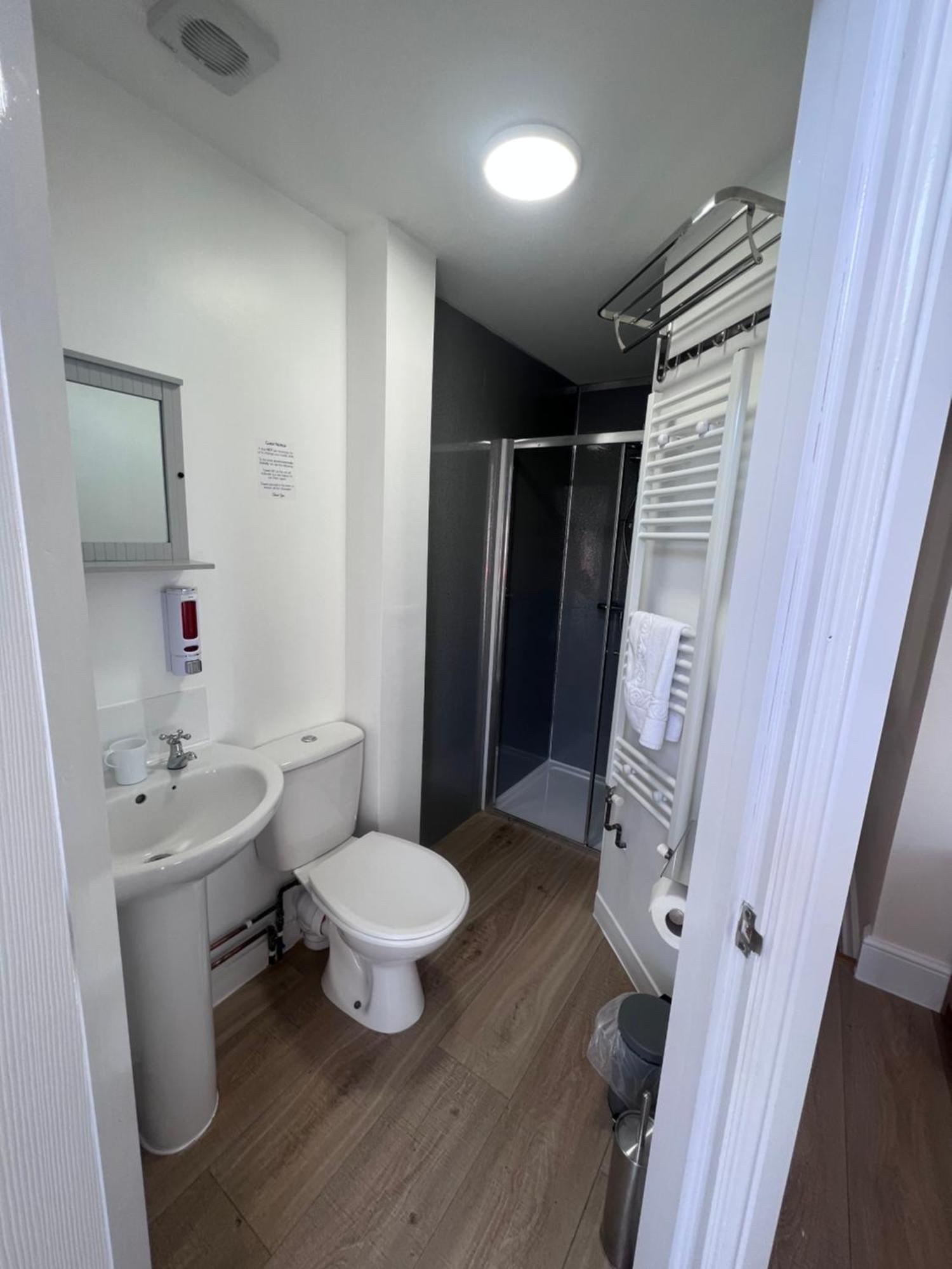 The Harbour Lights Bed & Breakfast Ilfracombe Bagian luar foto